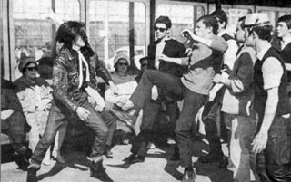 mods-vs-rockers.jpg